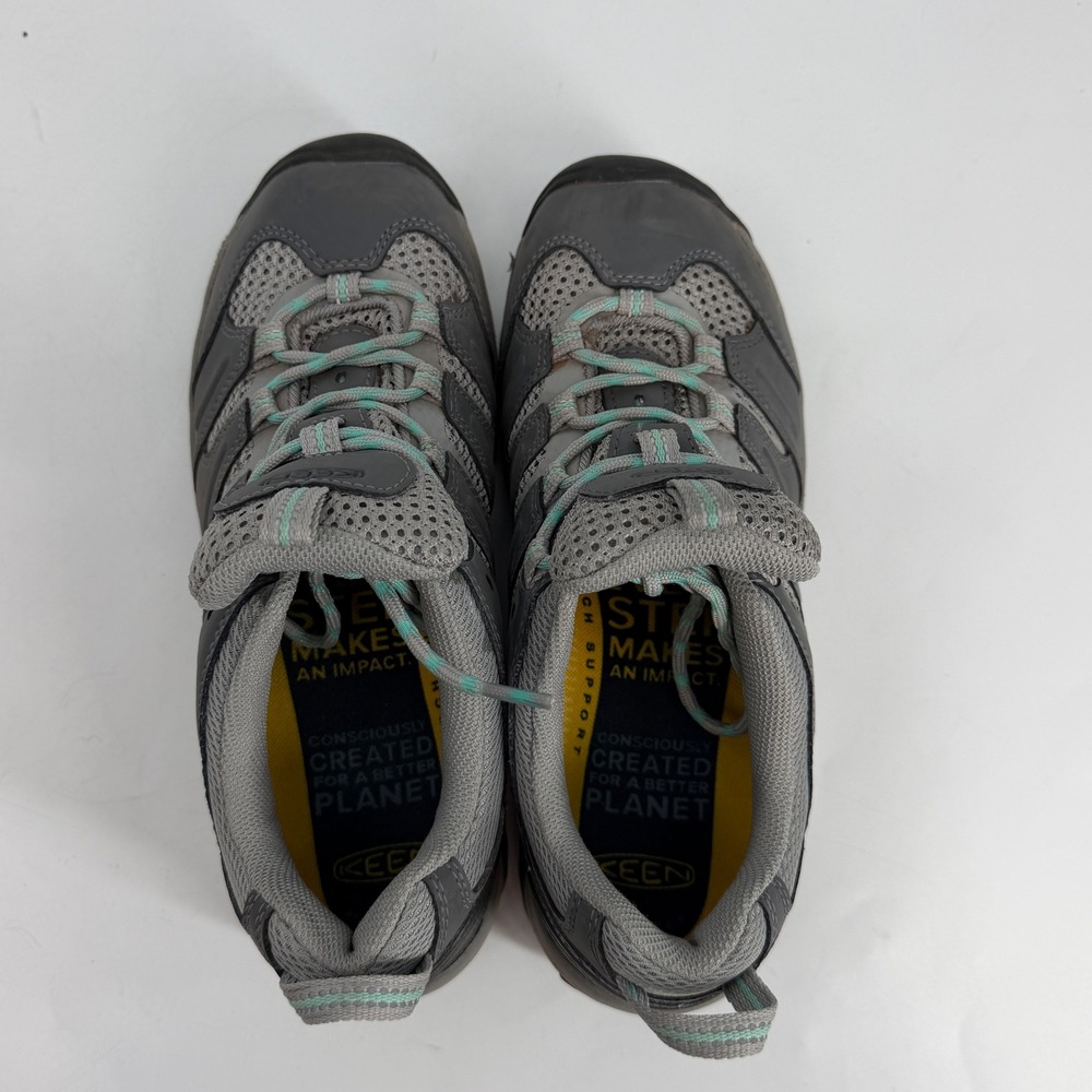 KEEN Voyageur Hiking Shoes Womens 8 Grey Mint Low Top Trail Sneakers - Picture 2 of 8